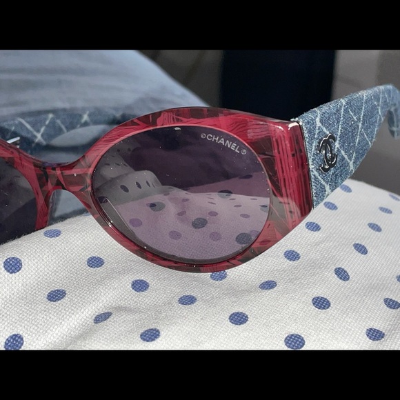 Chanel sunglasses - Picture 5 of 11